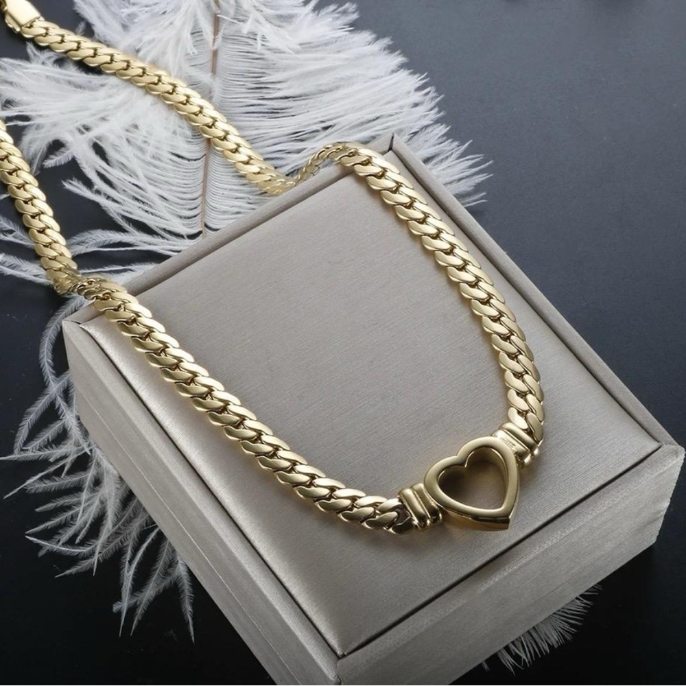 Heart link necklace ,18k gold plated heart necklace - Picture 2 of 5